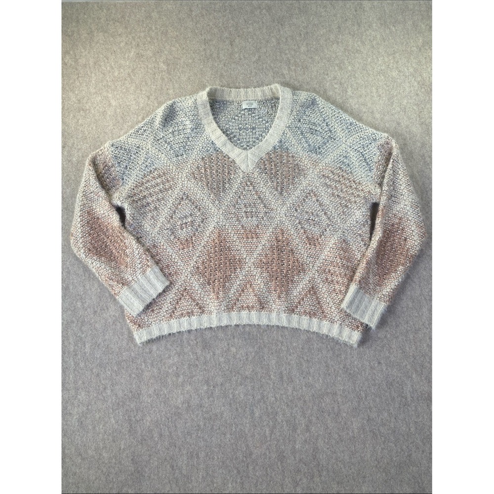 Common Threads Multi-color Diamond V-Neck Sweater Cream Pink MP/LP